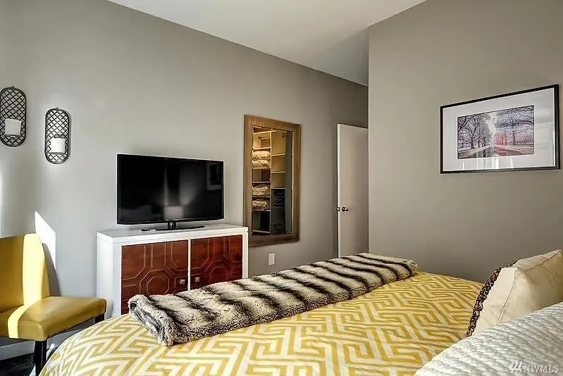 Dt Designer'S 2Br Condo Parking Tub Pool - 99 Walk Score Seattle Holiday home